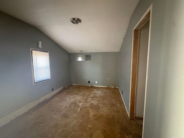 3657 Dillinger Rd Road, Carbondale, IL 62901