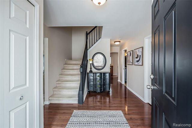 25886 Carriage Lane, South Lyon, MI 48178