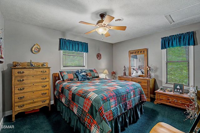 2921 Barnes Drive, Sevierville, TN 37862