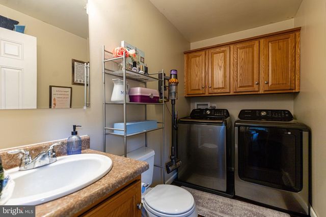 12345 LINCOLN WAY W, Fort Loudon, PA 17224