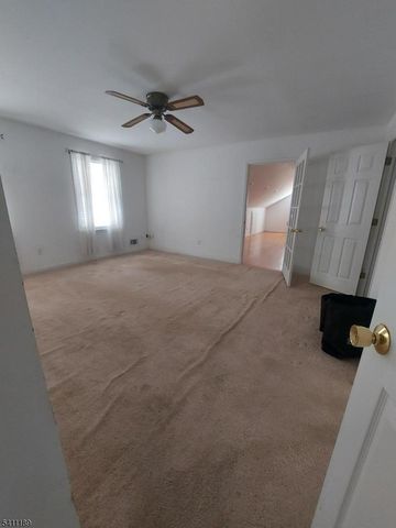 96 Brighton Rd, Andover Twp., NJ 07821