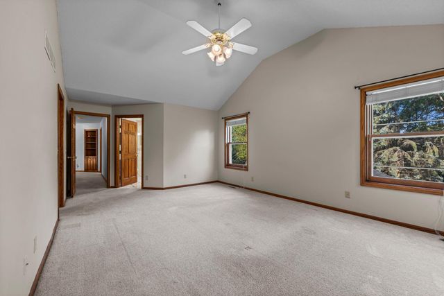 9956 Antrim Road, Woodbury, MN 55125