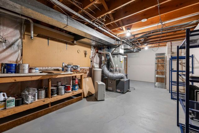 9956 Antrim Road, Woodbury, MN 55125