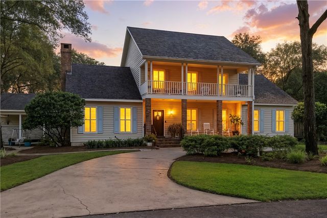 202 Vassar Point Drive, St Simons Island, GA 31522