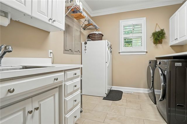 202 Vassar Point Drive, St Simons Island, GA 31522