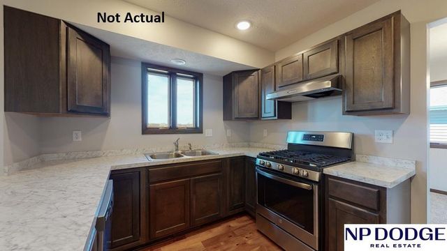 4931 Alma Place, Lincoln, NE 68514