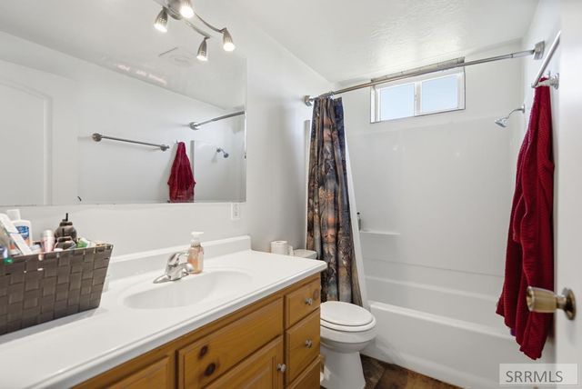 1592 W 5000 S, Rexburg, ID 83440