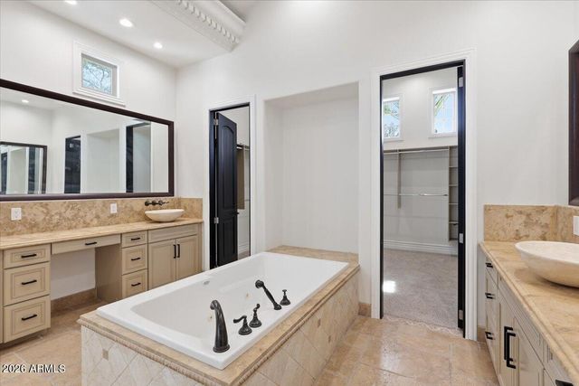 4450 E GEMINI Place, Chandler, AZ 85249