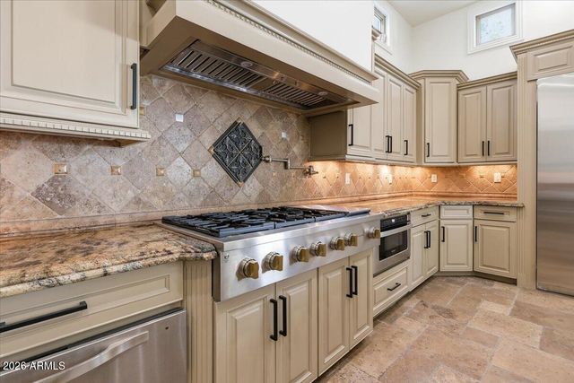 4450 E GEMINI Place, Chandler, AZ 85249