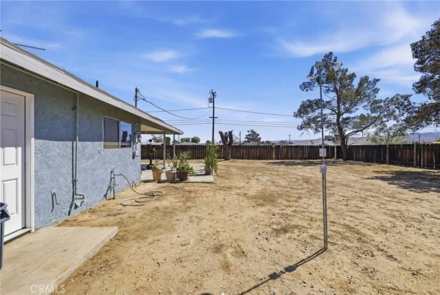 1032 S Farragut Avenue, Ridgecrest, CA 93555