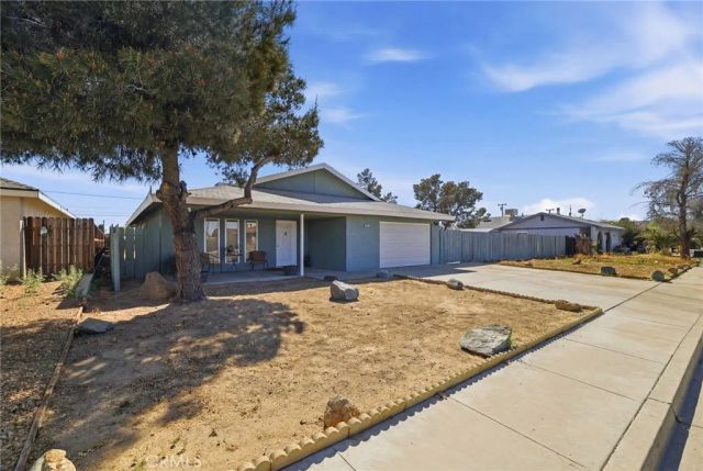 1032 S Farragut Avenue, Ridgecrest, CA 93555