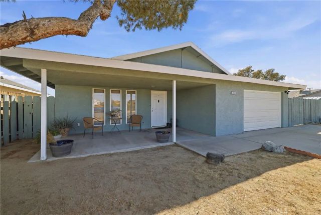 1032 S Farragut Avenue, Ridgecrest, CA 93555