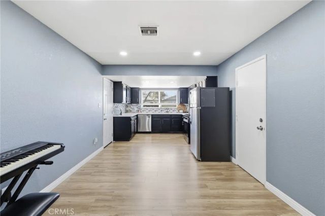 1032 S Farragut Avenue, Ridgecrest, CA 93555