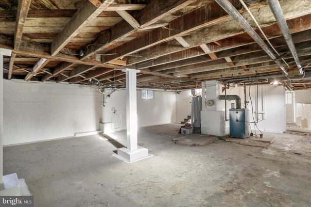 185 E BIRCH LN, Romney, WV 26757