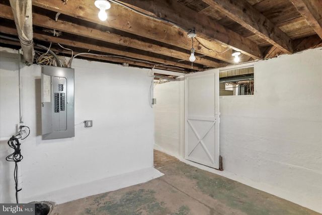 185 E BIRCH LN, Romney, WV 26757