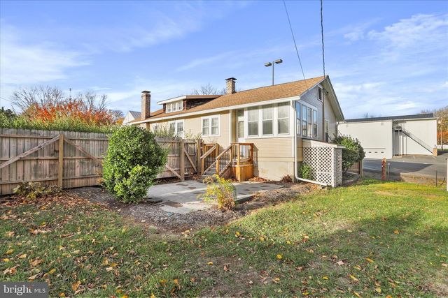 185 E BIRCH LN, Romney, WV 26757