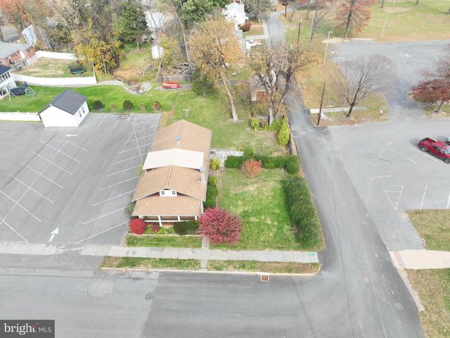 185 E BIRCH LN, Romney, WV 26757