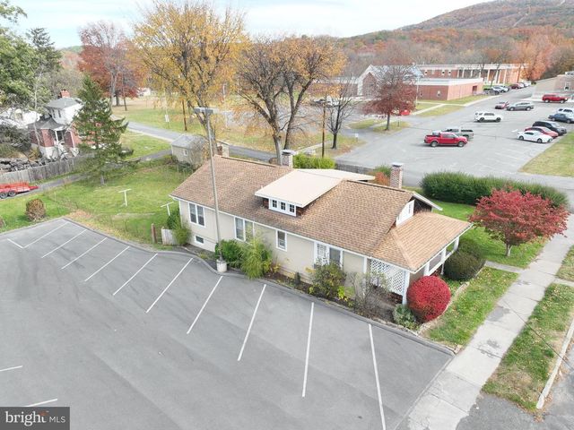 185 E BIRCH LN, Romney, WV 26757