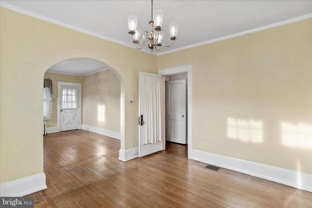 185 E BIRCH LN, Romney, WV 26757