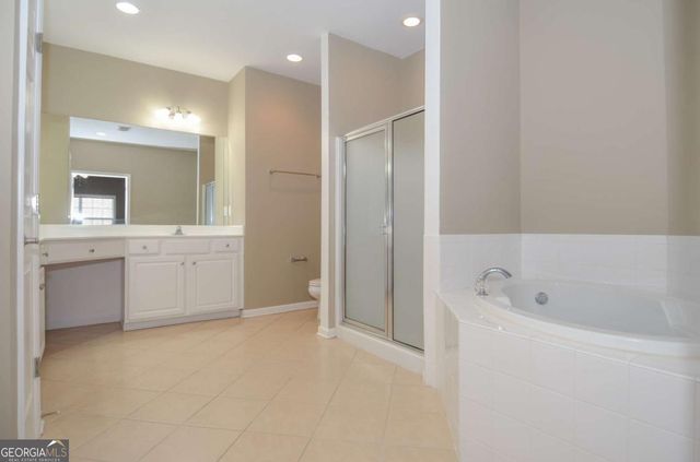 235 Villa Park Circle, Stone Mountain, GA 30087