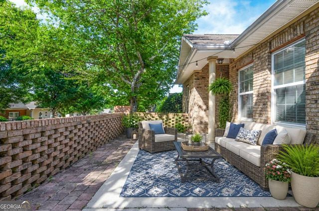 235 Villa Park Circle, Stone Mountain, GA 30087