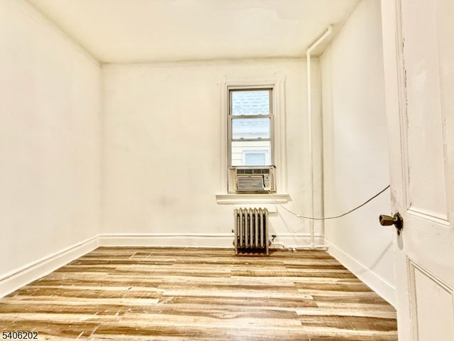 12 Garwood Pl, Irvington Twp., NJ 07111