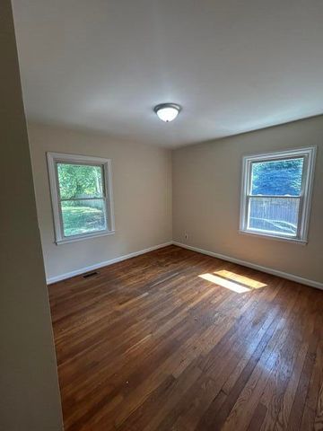 355 Bob O Link Drive, Lexington, KY 40503