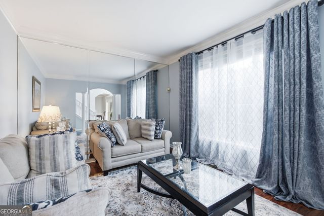6870 Harbor Town Way, Stone Mountain, GA 30087