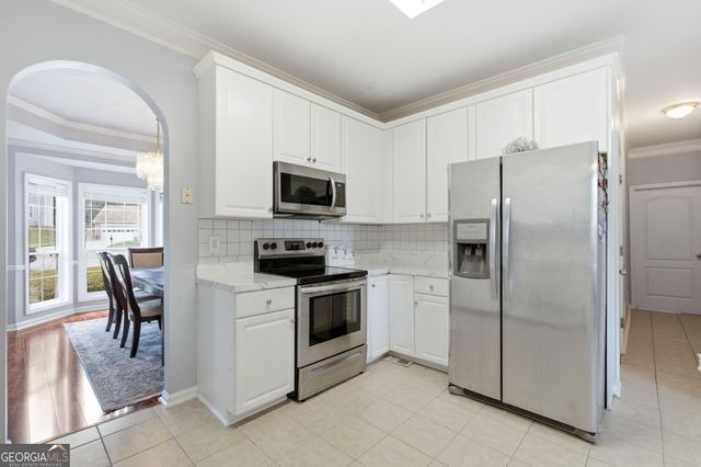 6870 Harbor Town Way, Stone Mountain, GA 30087