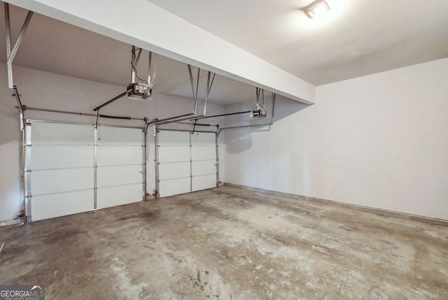 6870 Harbor Town Way, Stone Mountain, GA 30087