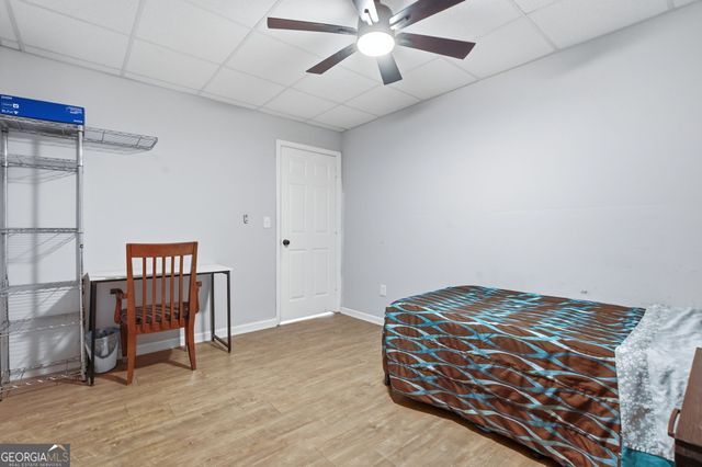6870 Harbor Town Way, Stone Mountain, GA 30087
