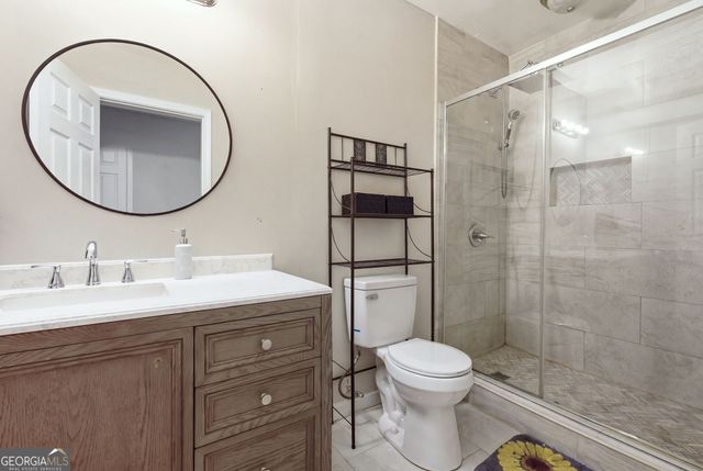 6870 Harbor Town Way, Stone Mountain, GA 30087