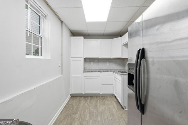 6870 Harbor Town Way, Stone Mountain, GA 30087