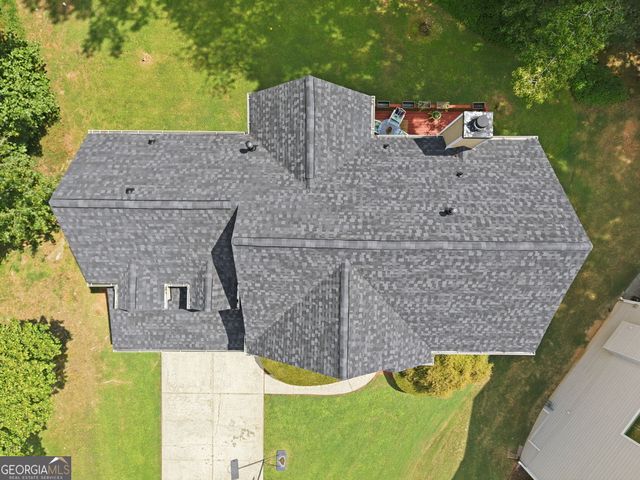 6870 Harbor Town Way, Stone Mountain, GA 30087