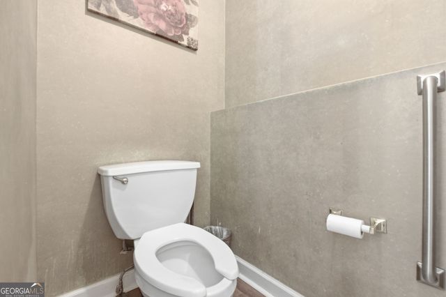 6870 Harbor Town Way, Stone Mountain, GA 30087
