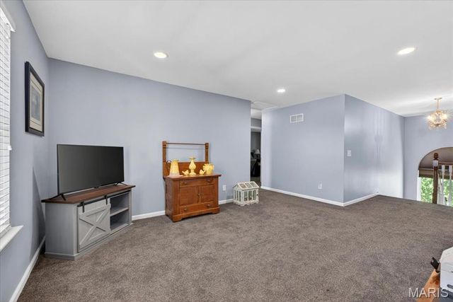 4013 Riverdell Drive, Wentzville, MO 63385