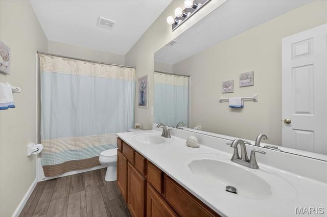 4013 Riverdell Drive, Wentzville, MO 63385