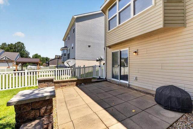 4013 Riverdell Drive, Wentzville, MO 63385