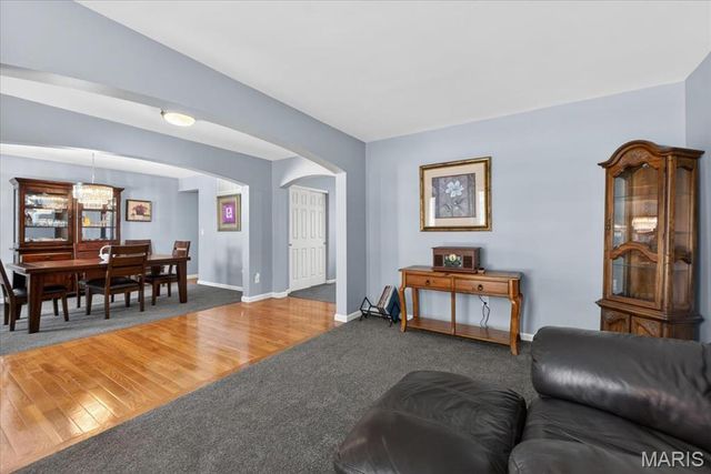 4013 Riverdell Drive, Wentzville, MO 63385