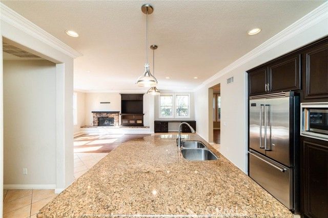 6 Roseleaf, Irvine, CA 92620