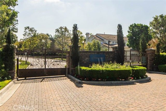 6 Roseleaf, Irvine, CA 92620