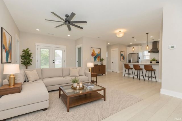 3140 Fehme Court, Evansville, IN 47725