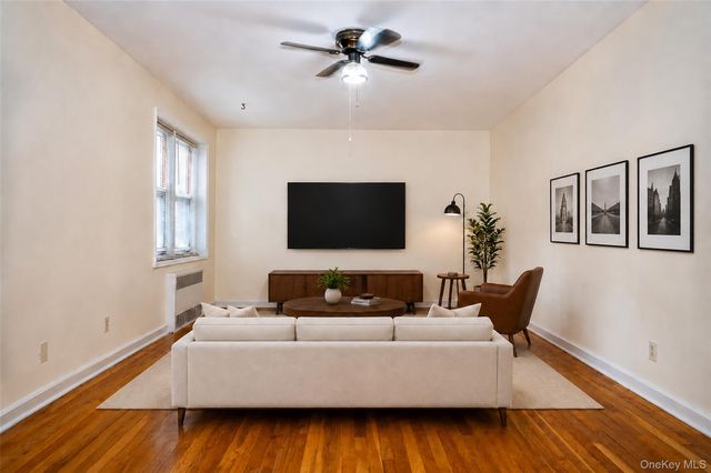 70 Locust B405, New Rochelle, NY 10801