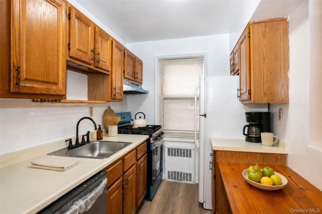 70 Locust B405, New Rochelle, NY 10801