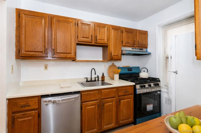 70 Locust B405, New Rochelle, NY 10801
