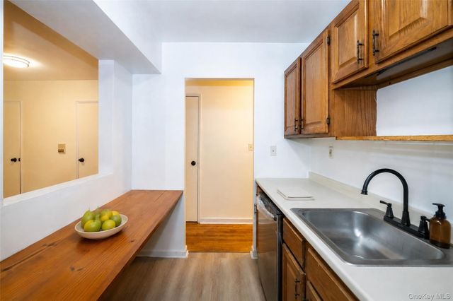 70 Locust B405, New Rochelle, NY 10801
