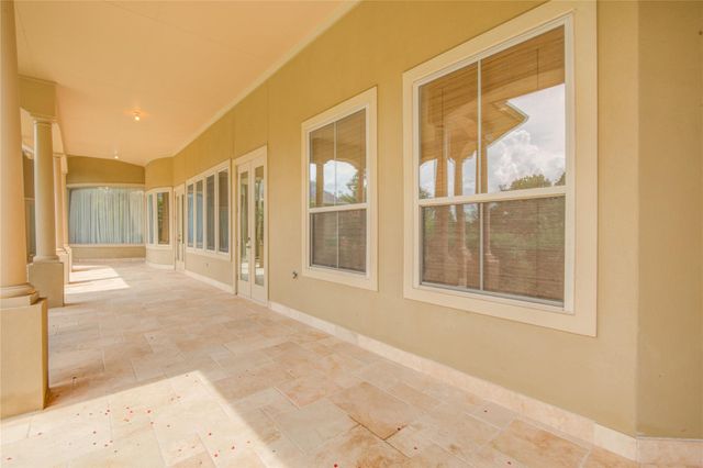 101 Rosewood Street, Lake Jackson, TX 77566