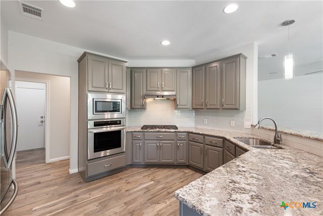 2405 Narrow Valley Drive, Cedar Park, TX 78613
