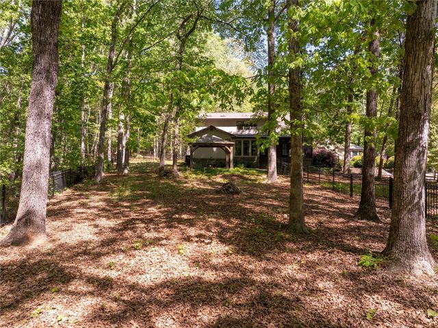 105 Spoon Court, Westminster, SC 29693
