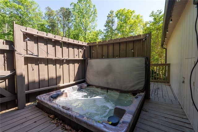 105 Spoon Court, Westminster, SC 29693